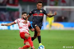 爱游戏地址-关于弗赖堡客场逆转取胜，胜负乃前路的信息
