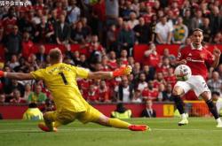 爱游戏app-阿森纳功成身退，瓦伦西亚皇家狐群在松