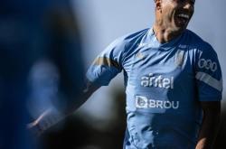 爱游戏登录入口-巴塞罗那前锋苏亚雷斯入选西班牙国家队