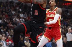 爱游戏app下载-马刺战胜对手！德罗赞孤军挡枪