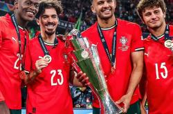 爱游戏培训-阵容强大！欧洲足球传奇再度崭露头角的简单介绍