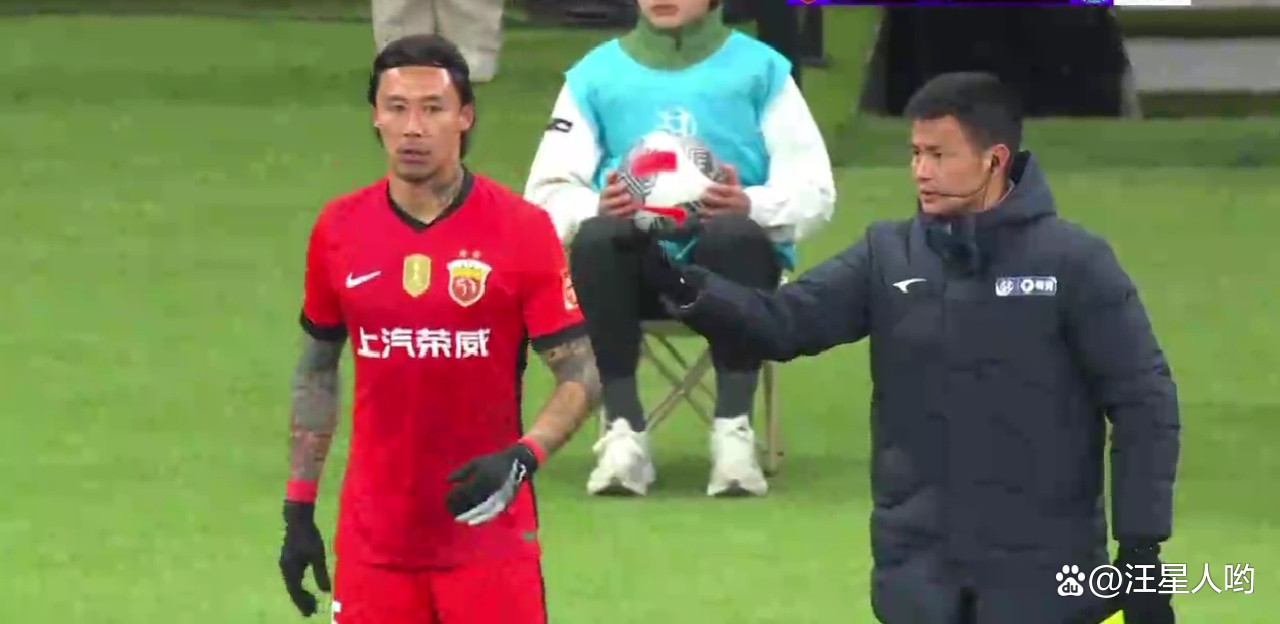 包含申花迎战恒大，预料将上演激烈角逐的词条