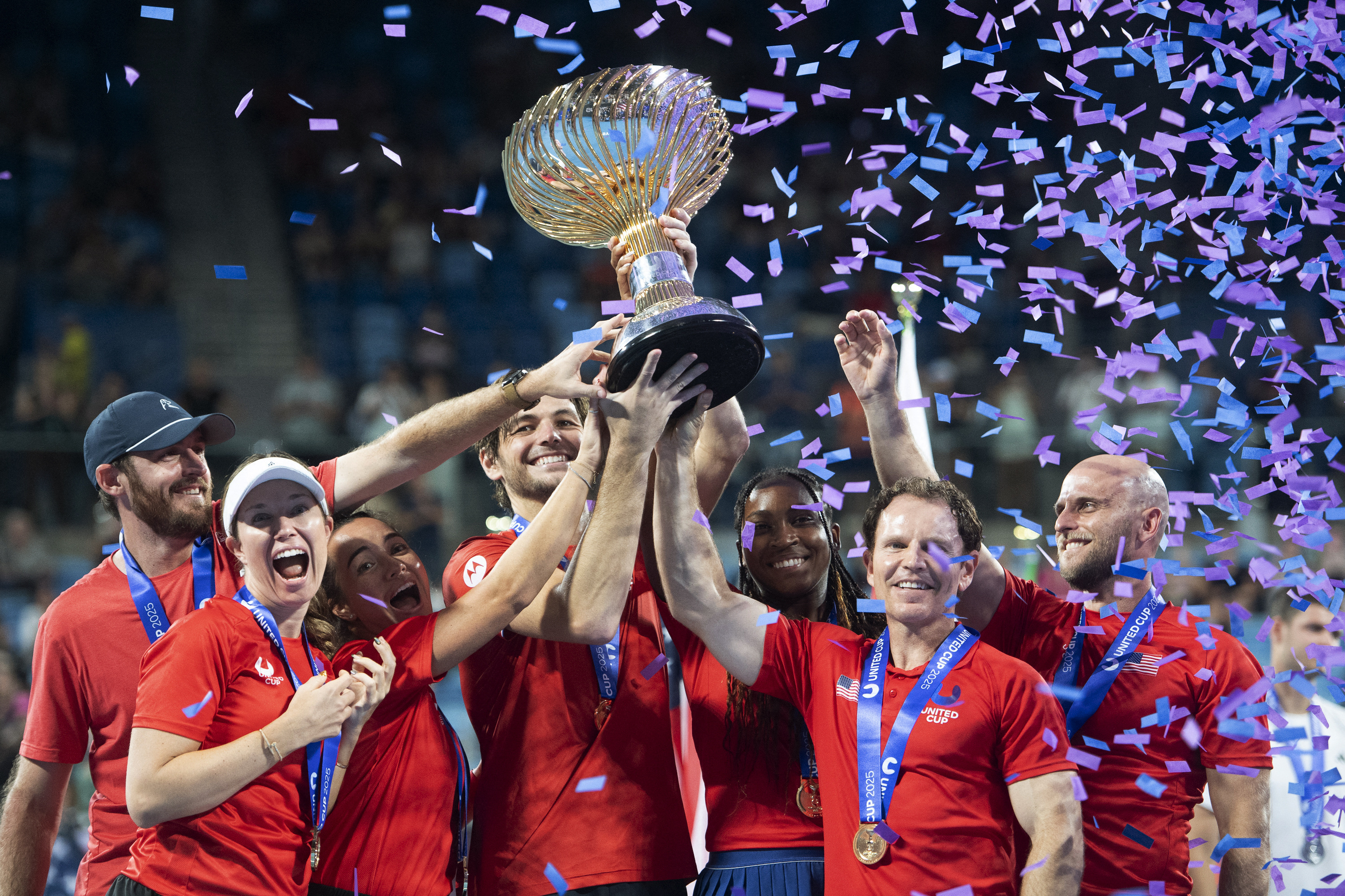 包含澳大利亚球队实力强劲，将与顶尖球队一决高下的词条