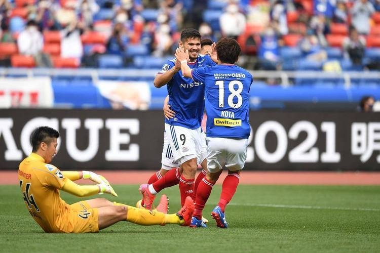 强强对话:亚冠大战引发球迷热议的简单介绍 强强对话:亚冠大战引发球迷热议的简单介绍