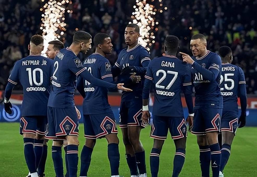 梅斯主场不敌里昂，遭遇连败