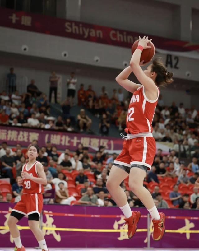 拉脱维亚女篮连胜挺进半决赛的简单介绍